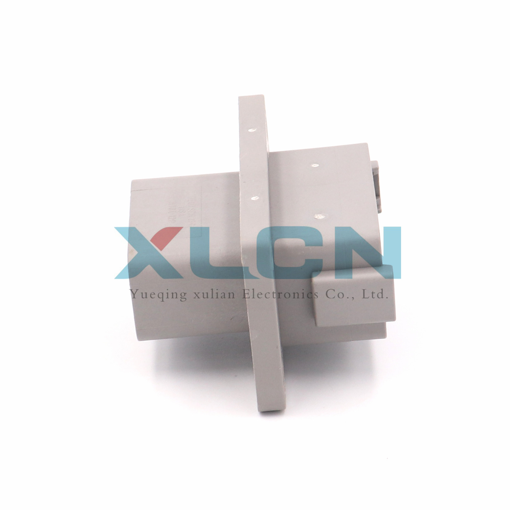DT04-12P-L012