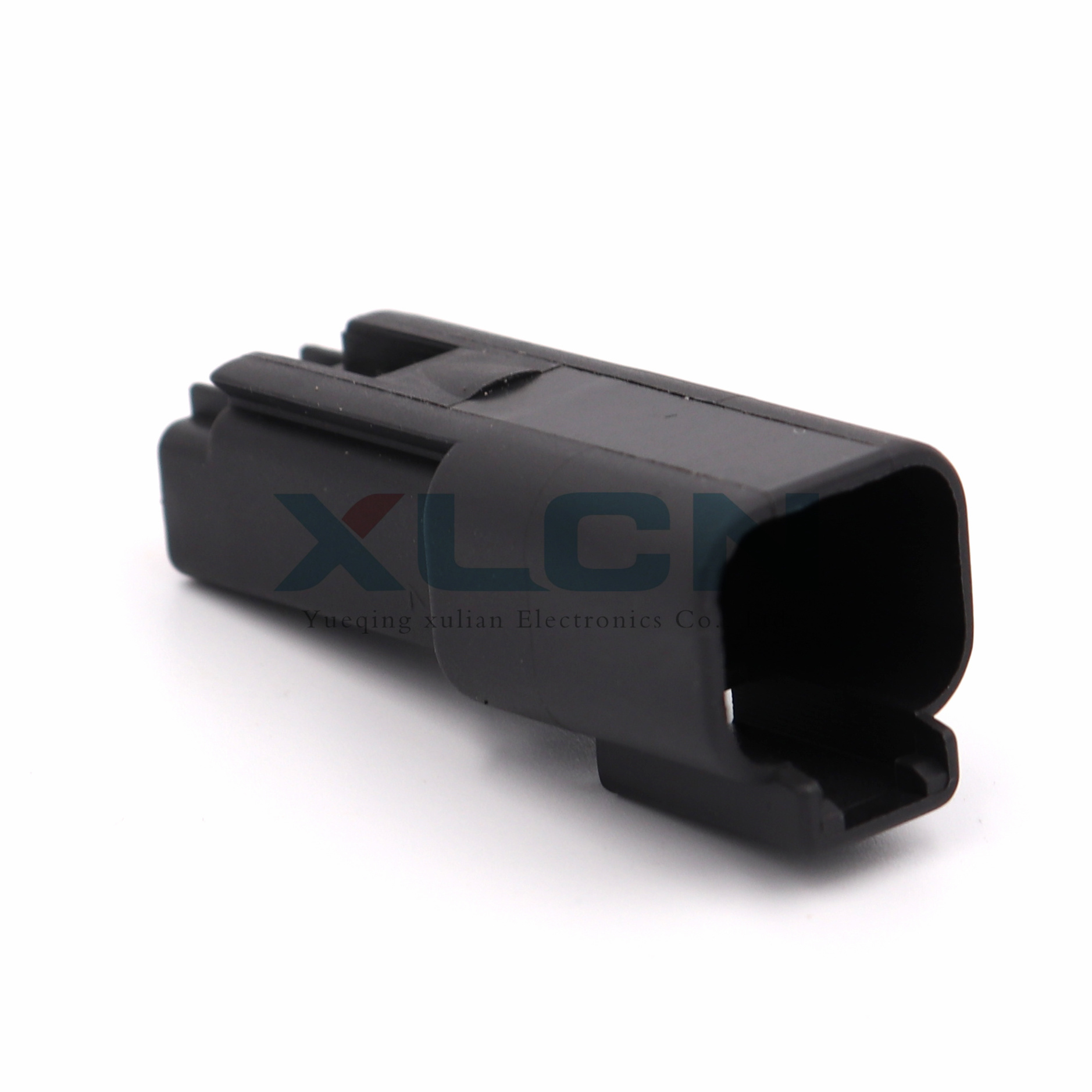 DT04-2P-E004