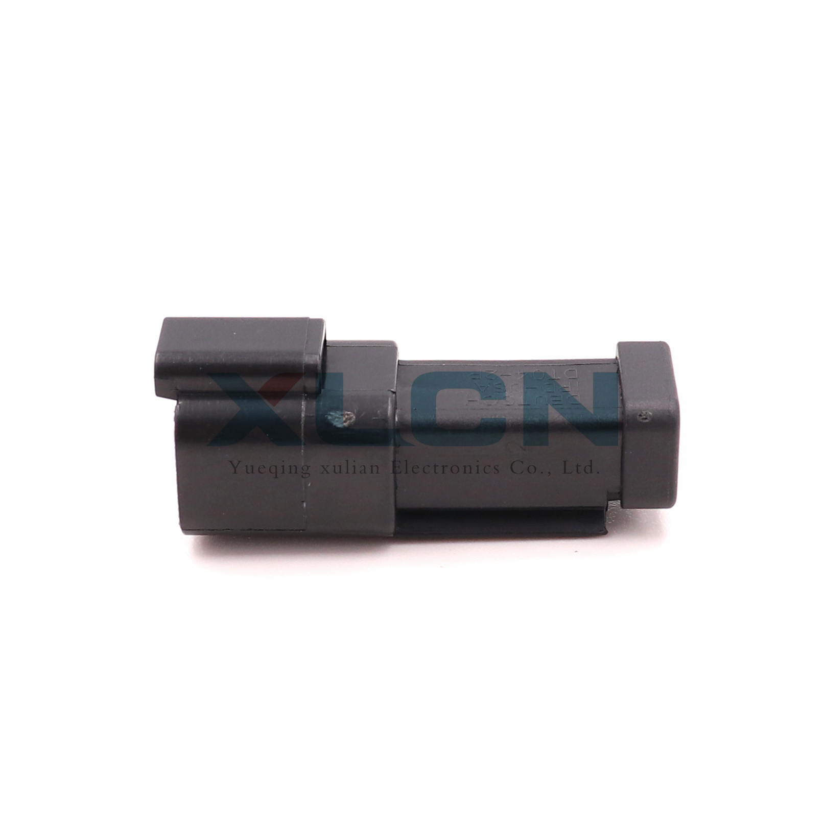 DT04-2P-E005