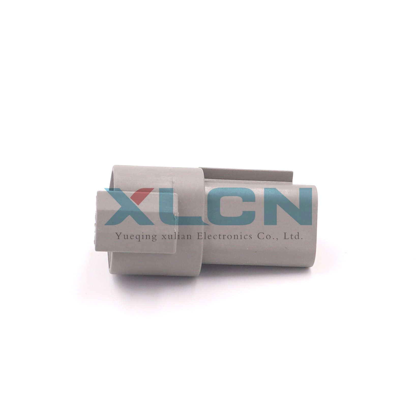 DT04-3P-C015