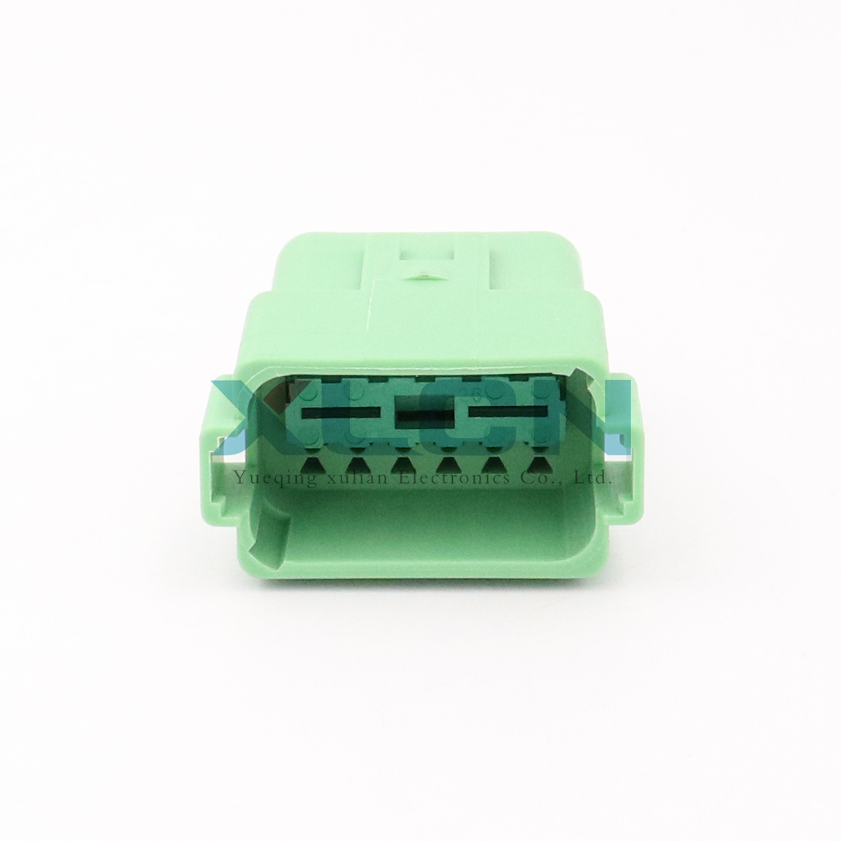 DT04-12PC-C015