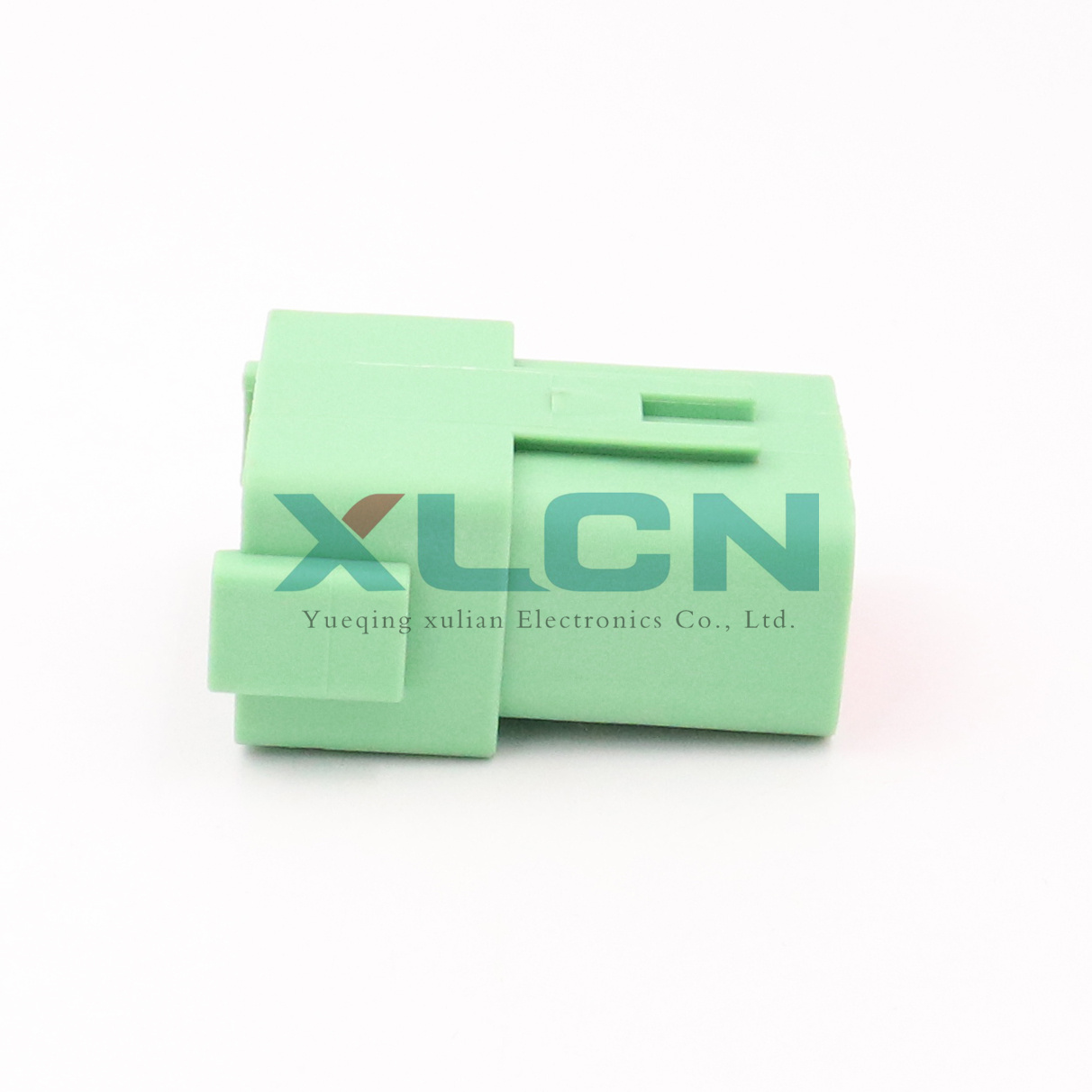 DT04-12PC-C015